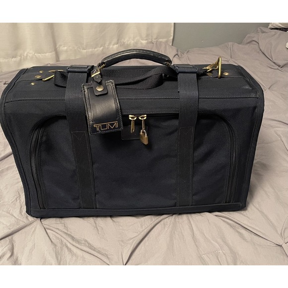 Vtg Tumi Navy Blue Ballistic Nylon Wheeled Luggage Suitcase 21x14x8 Wheel‎ Kit